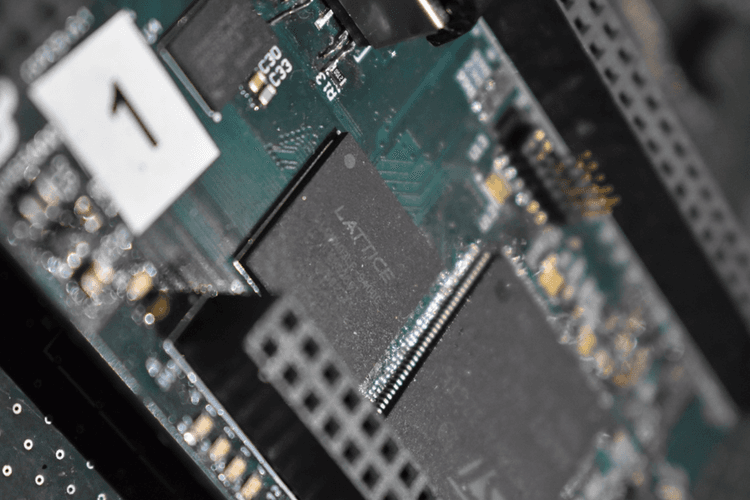 Lattice MachXO3 FPGA used in the 2026 Swissloop control architecture